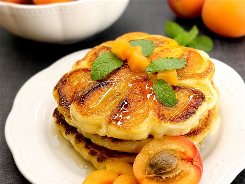 Fluffy Apricot Pancakes